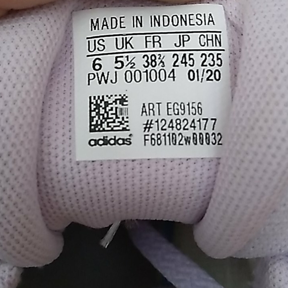 Purple adidas with glitter stripes - Picture 2 of 3